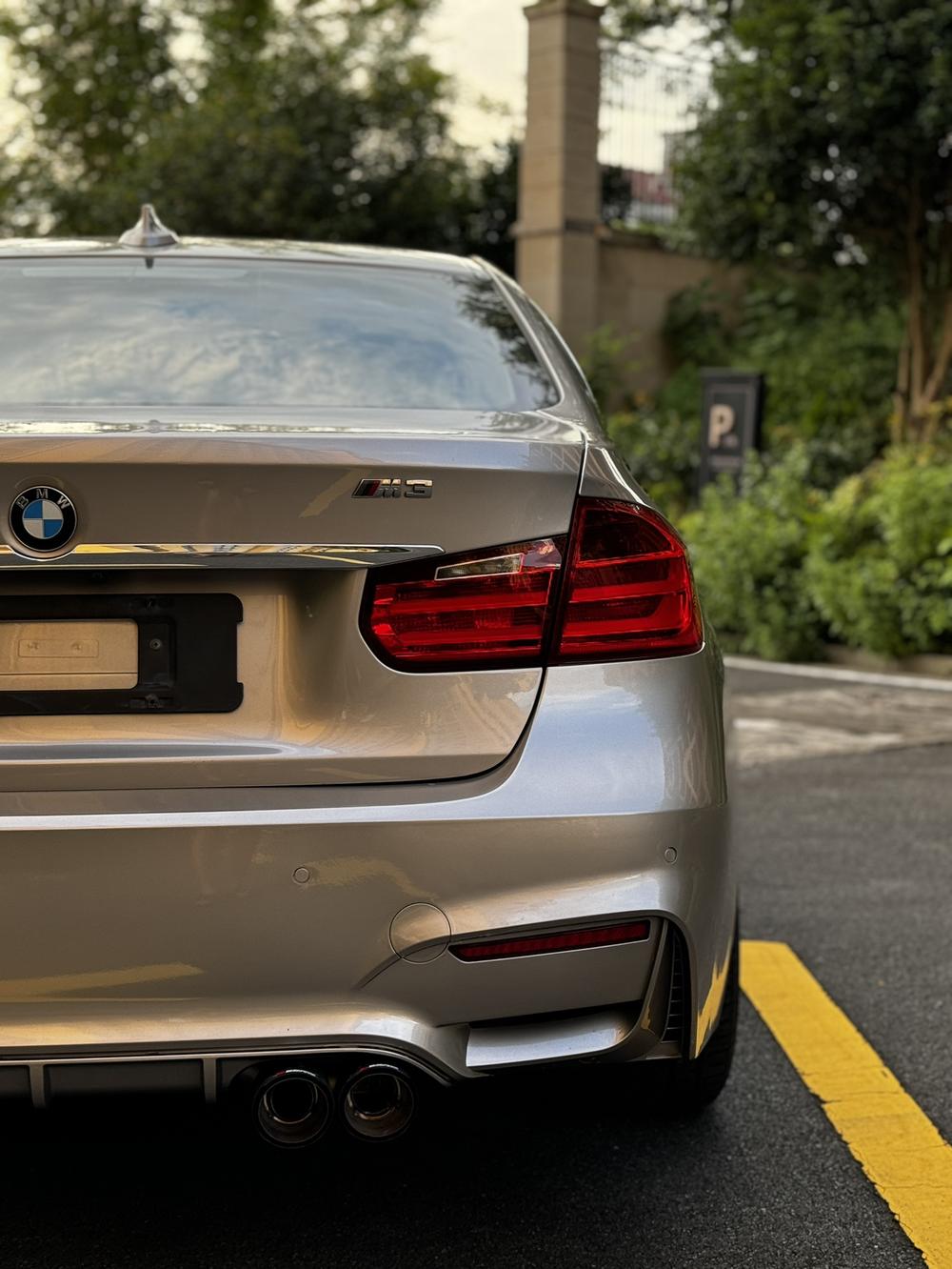BMW BMW 3-Series