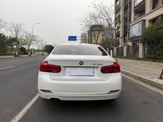 BMW BMW 3-Series