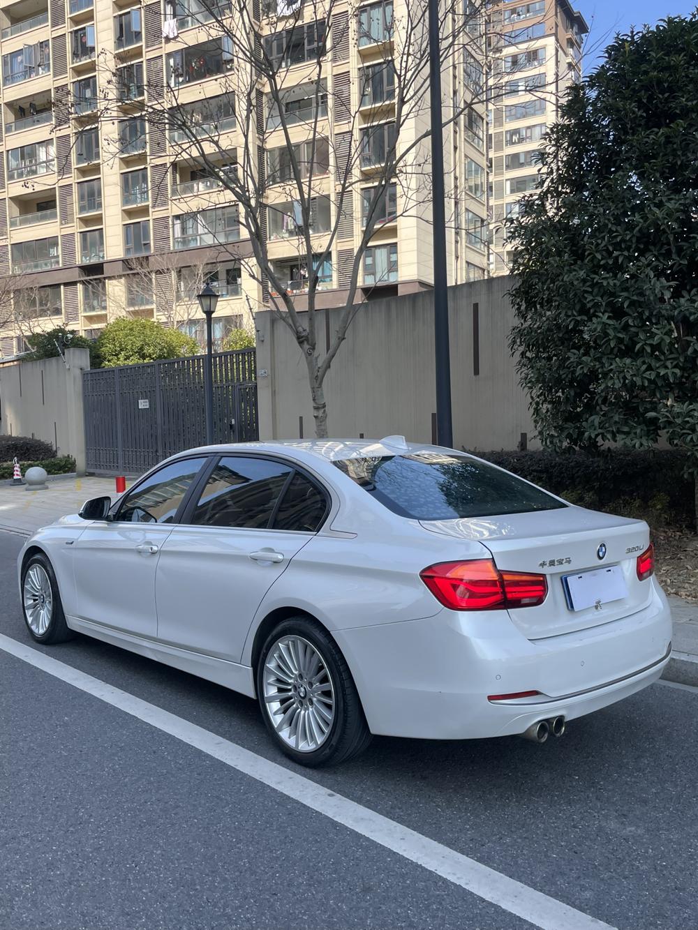BMW BMW 3-Series
