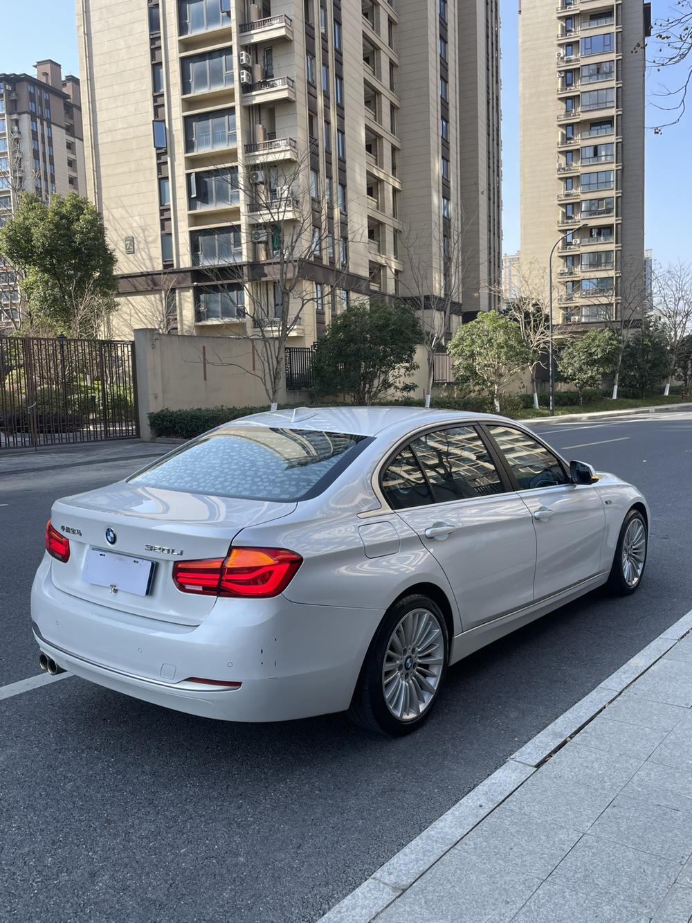 BMW BMW 3-Series