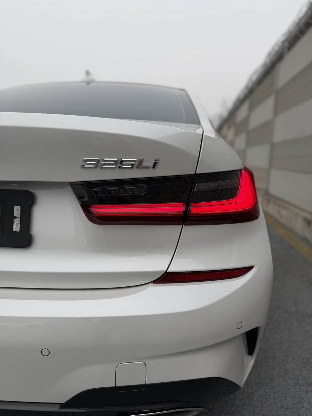 BMW BMW 3-Series