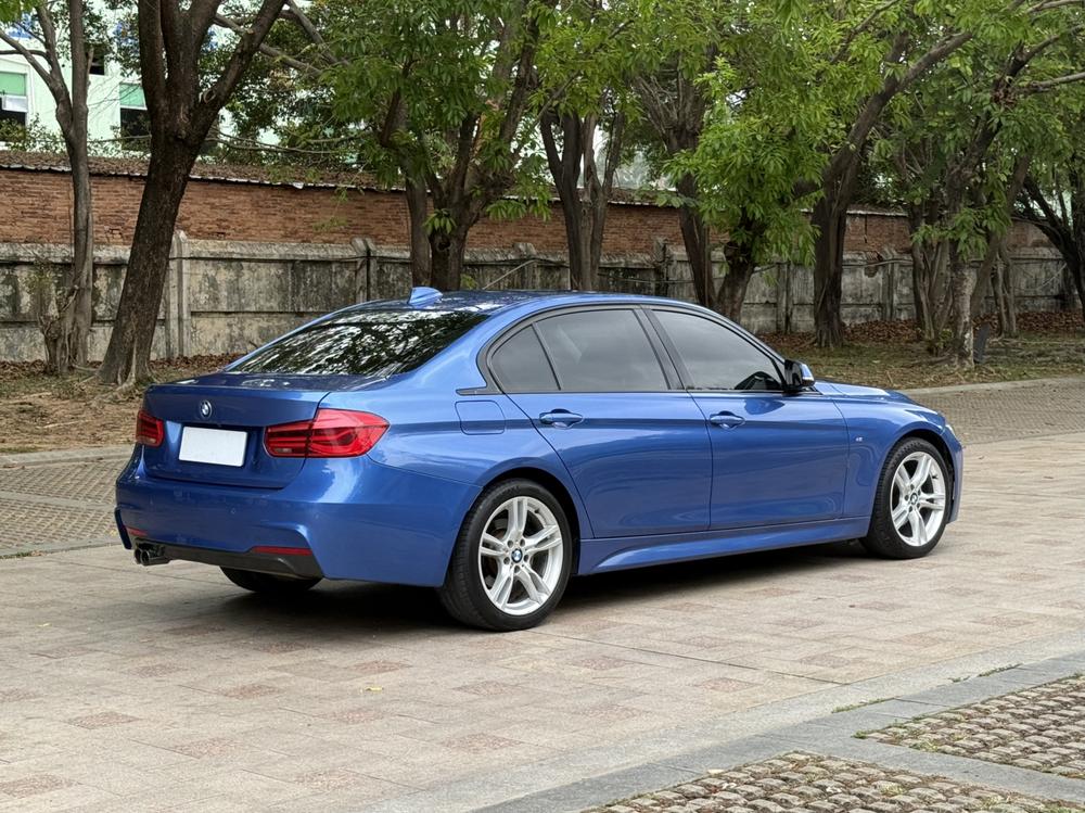 BMW BMW 3-Series