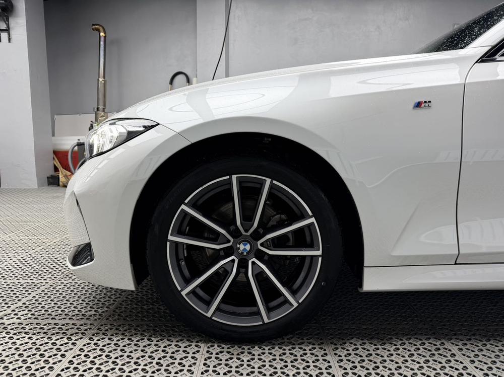BMW BMW 3-Series