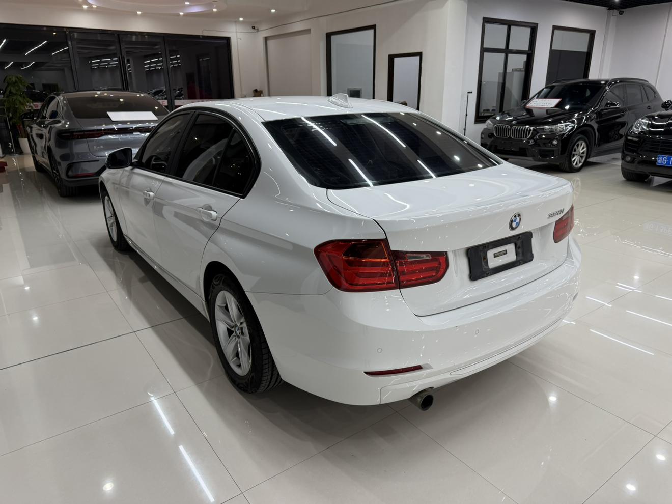BMW BMW 3-Series