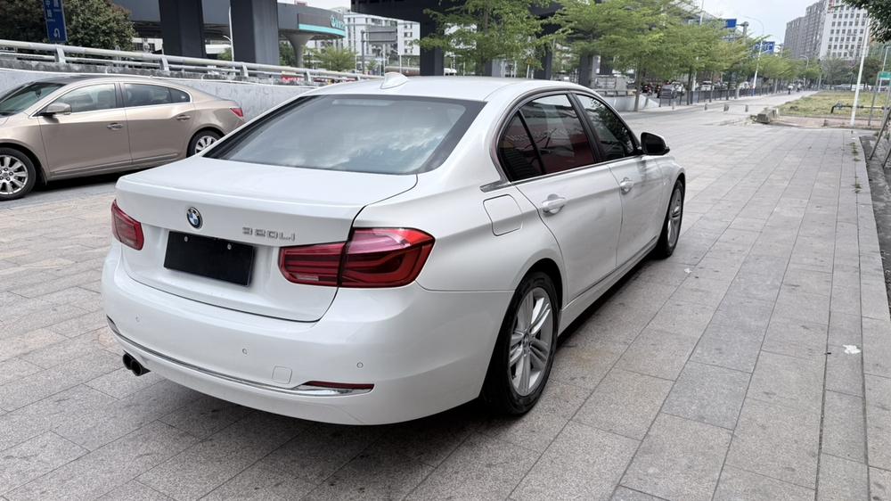 BMW BMW 3-Series