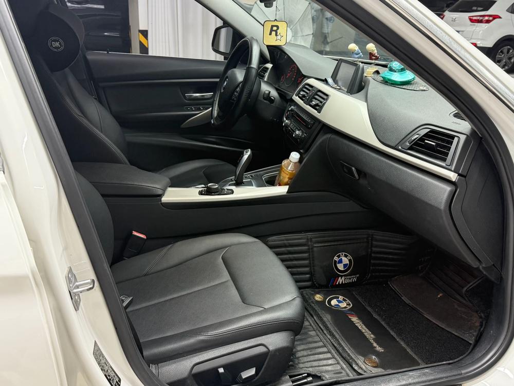 BMW BMW 3-Series