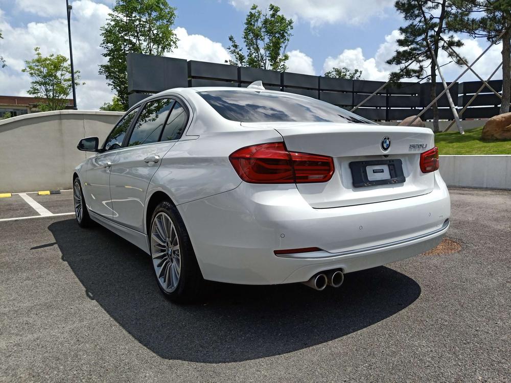 BMW BMW 3-Series