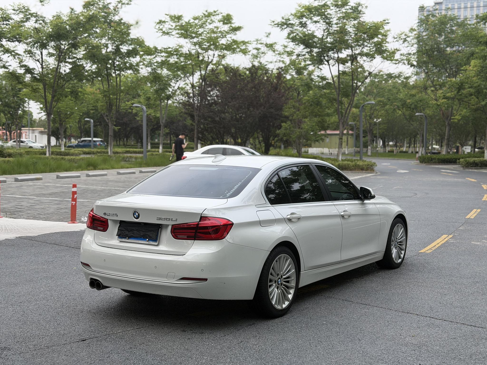 BMW BMW 3-Series