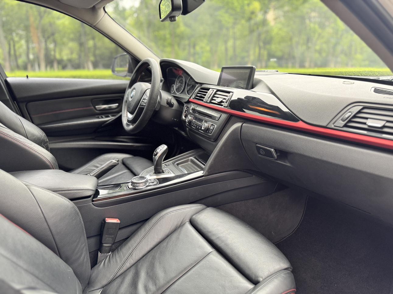 BMW BMW 3-Series