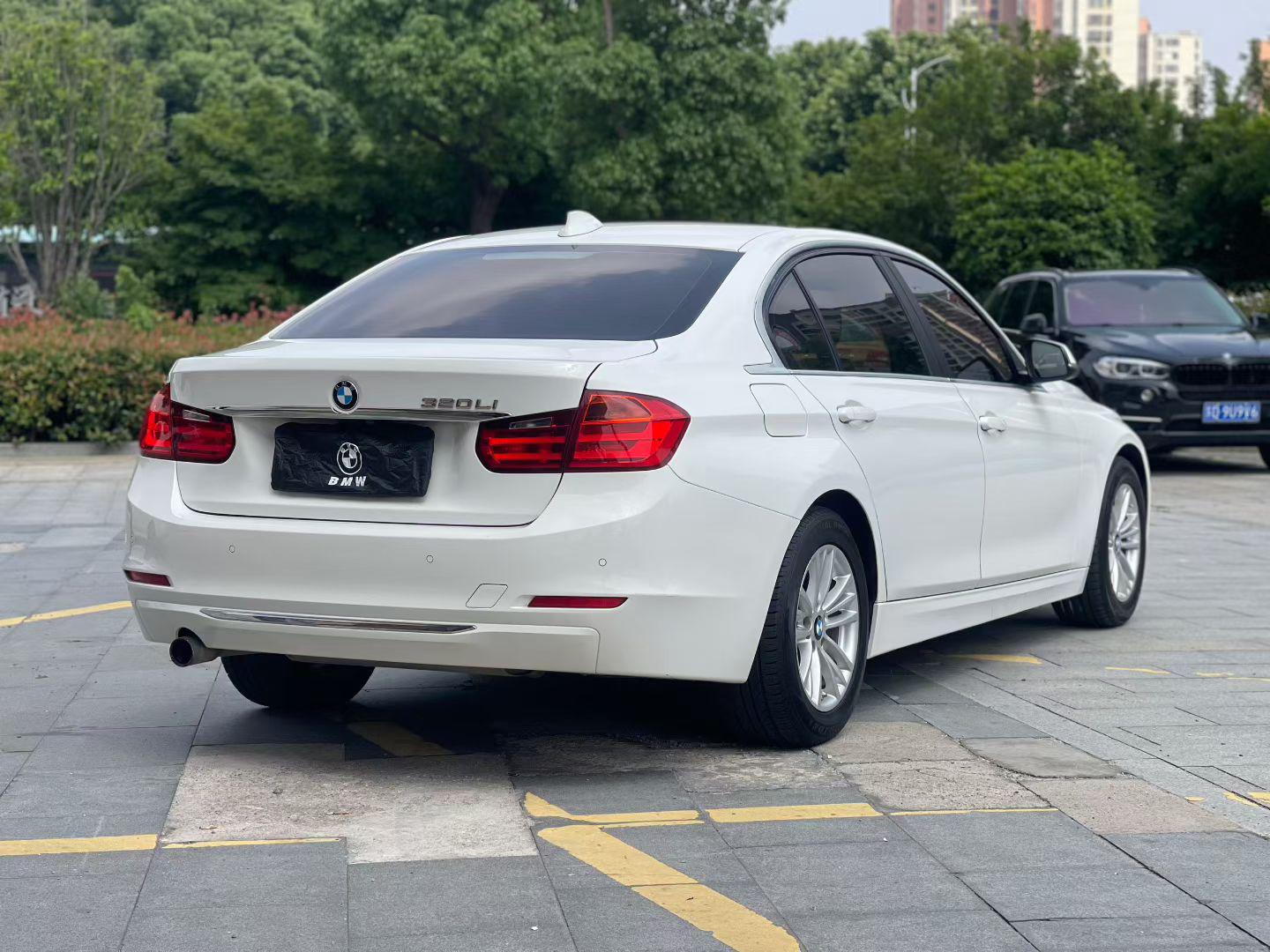 BMW BMW 3-Series