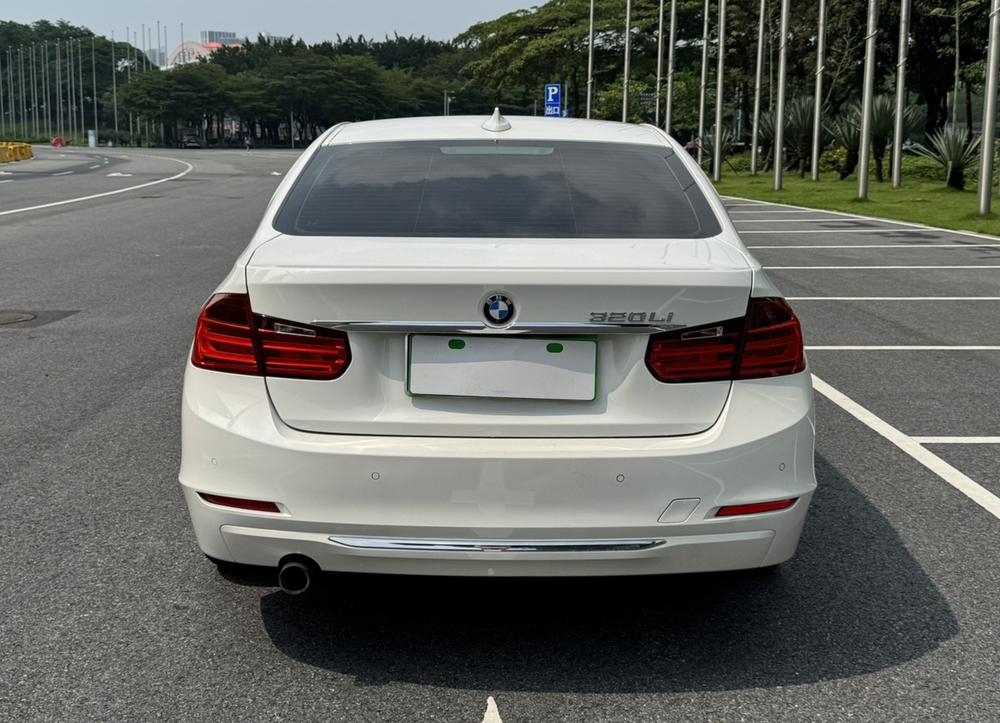 BMW BMW 3-Series