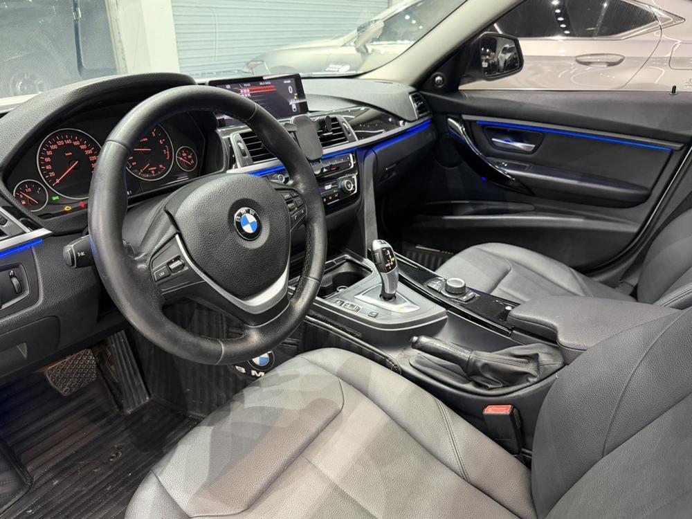 BMW BMW 3-Series