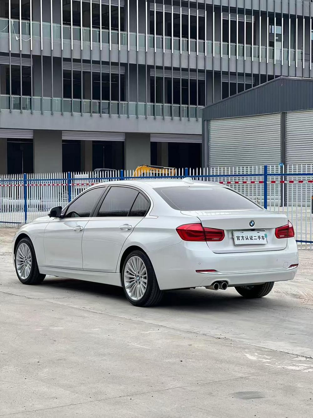BMW BMW 3-Series