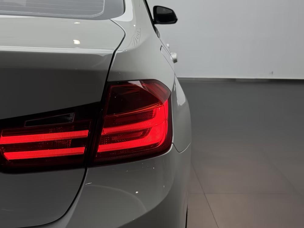 BMW BMW 3-Series