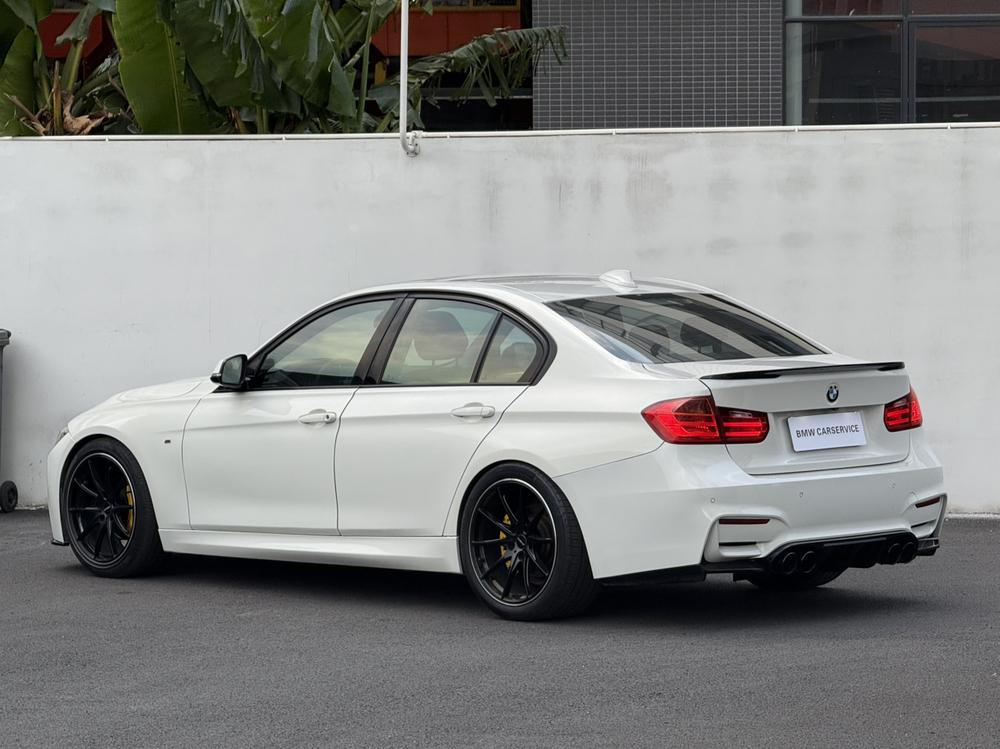 BMW BMW 3-Series