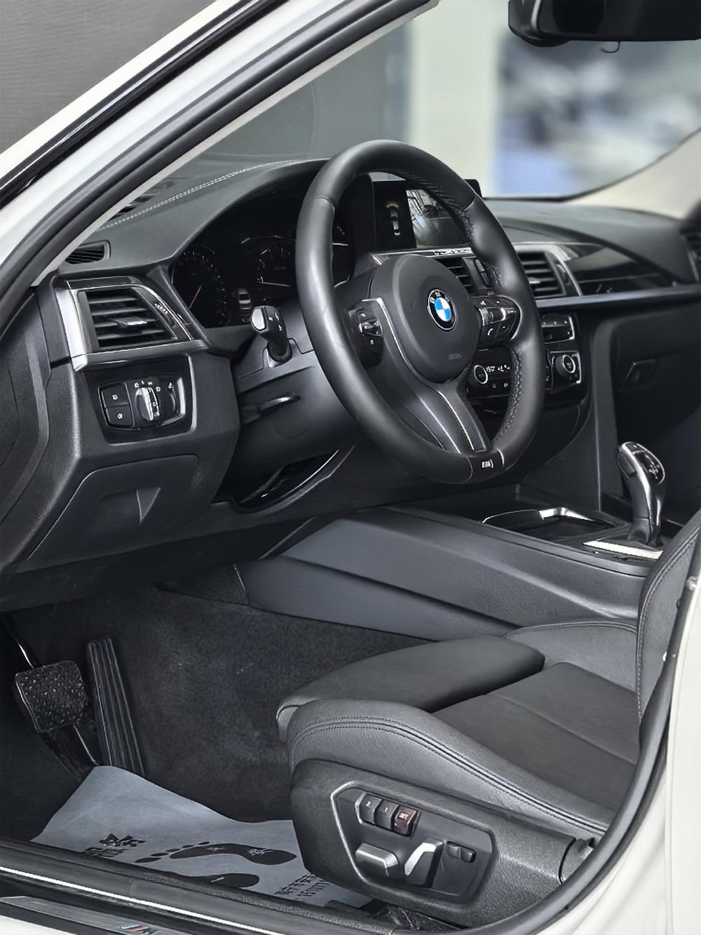 BMW BMW 3-Series