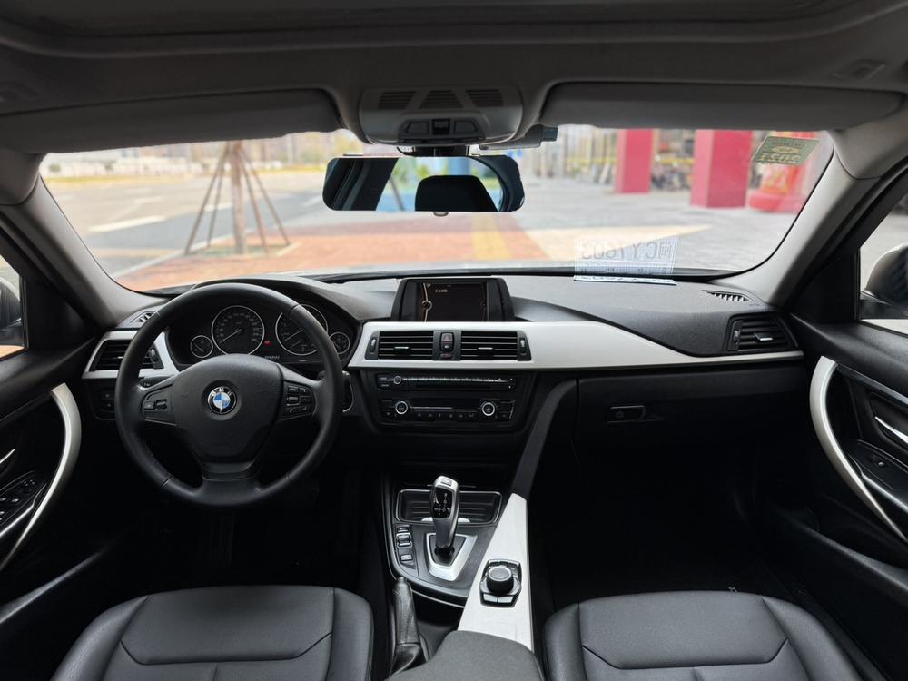 BMW BMW 3-Series