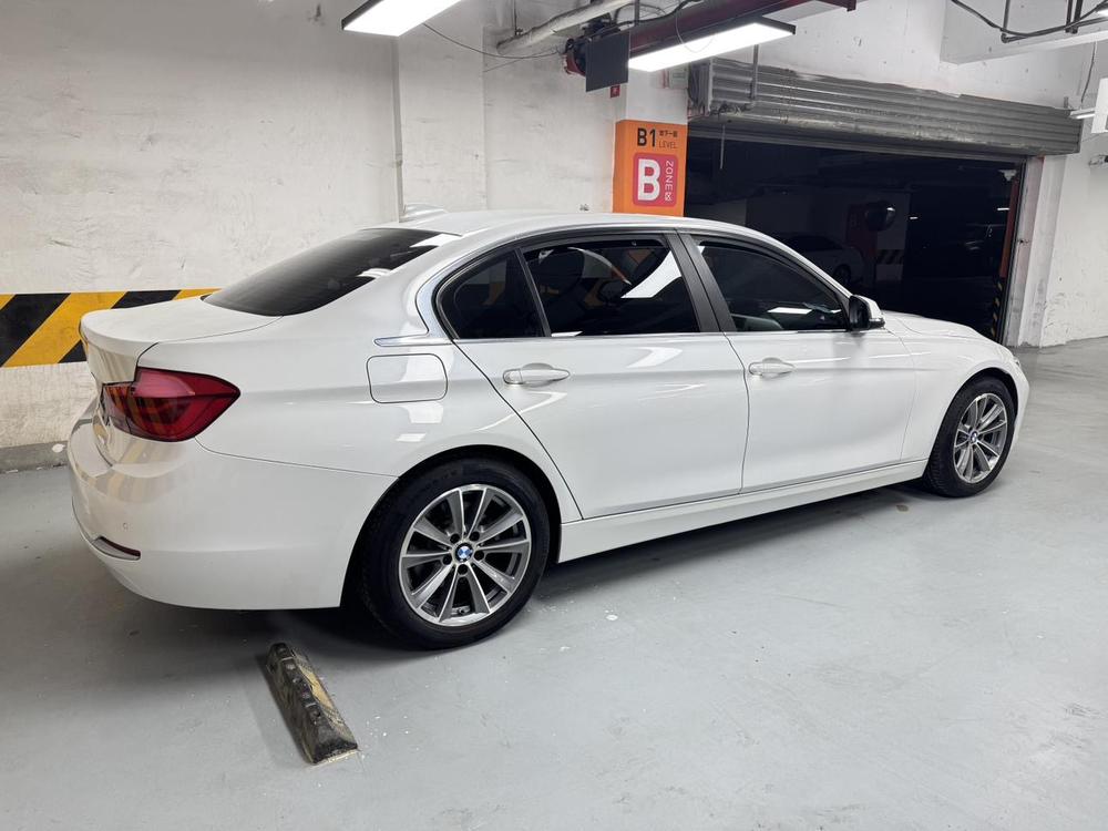BMW BMW 3-Series