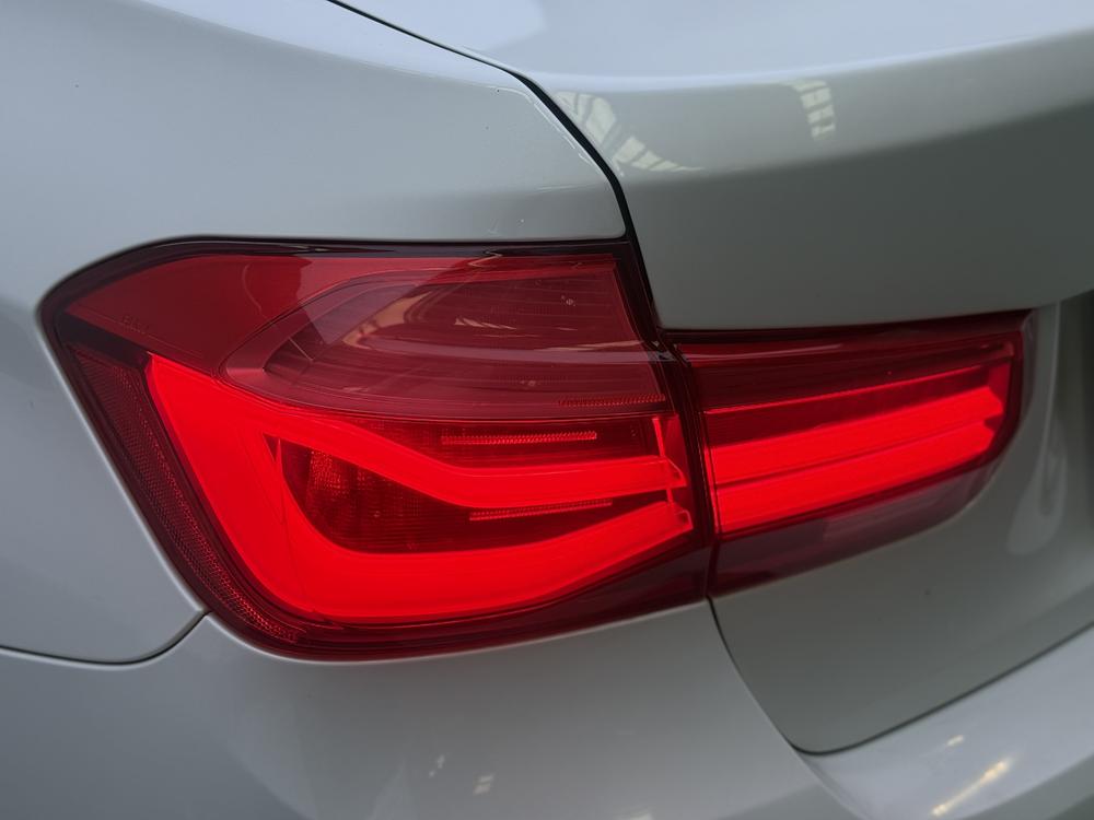 BMW BMW 3-Series