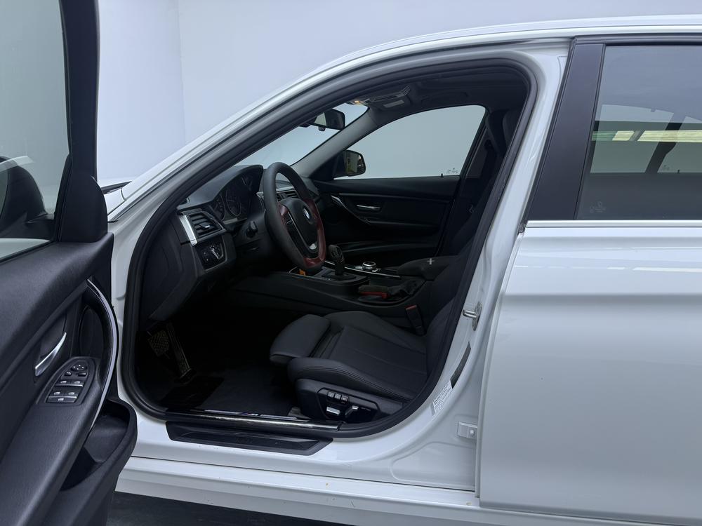 BMW BMW 3-Series