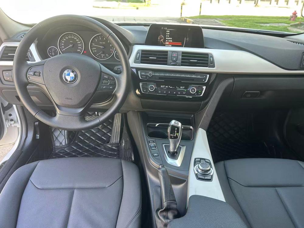 BMW BMW 3-Series