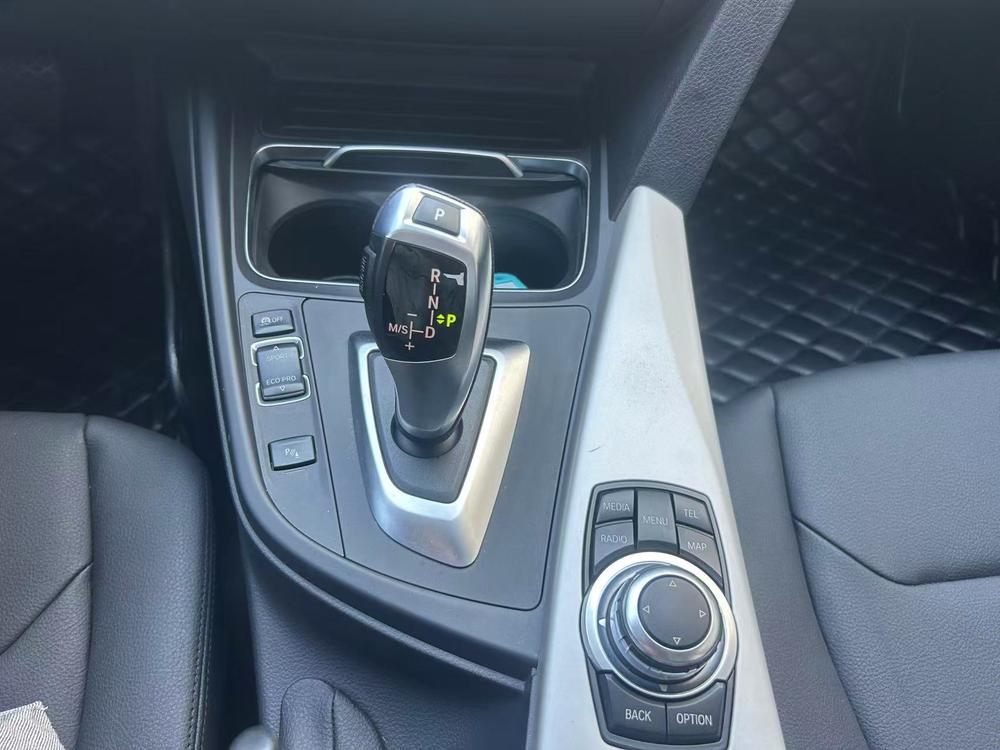 BMW BMW 3-Series