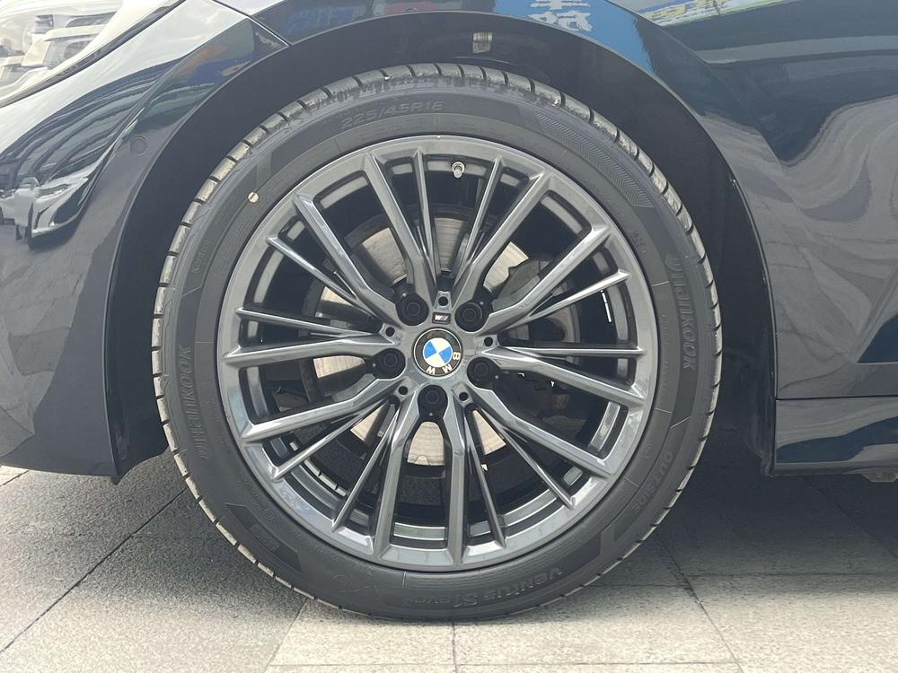 BMW BMW 3-Series