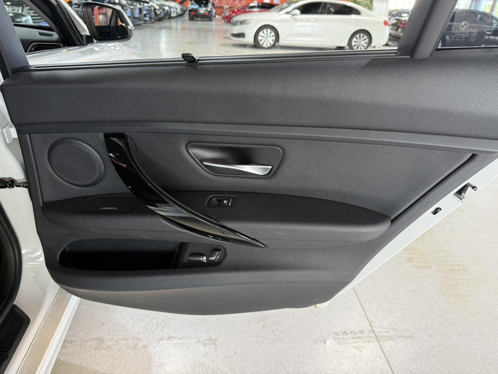 BMW BMW 3-Series