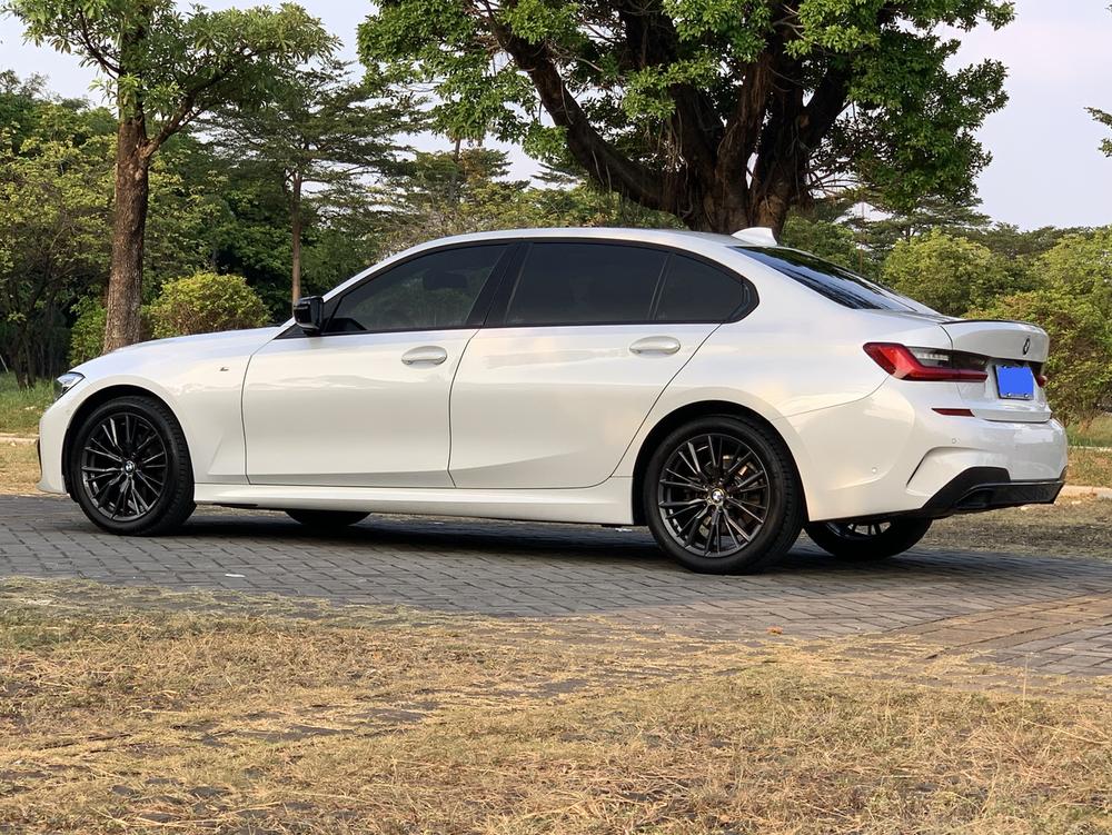 BMW BMW 3-Series