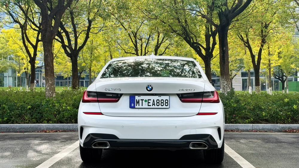 BMW BMW 3-Series