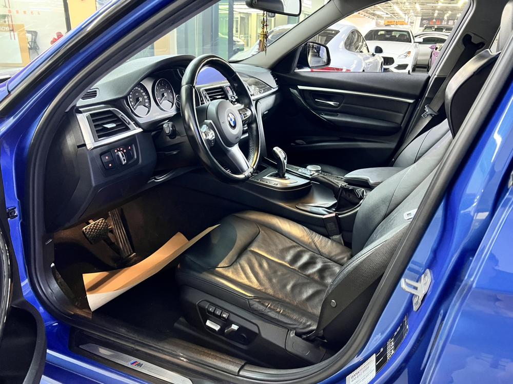 BMW BMW 3-Series
