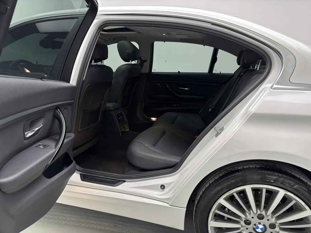 BMW BMW 3-Series