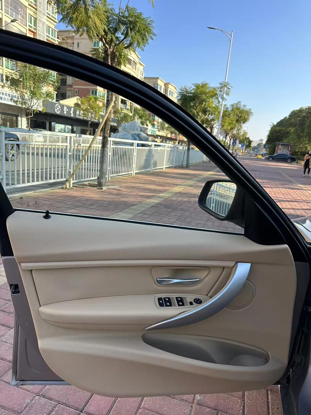 BMW BMW 3-Series