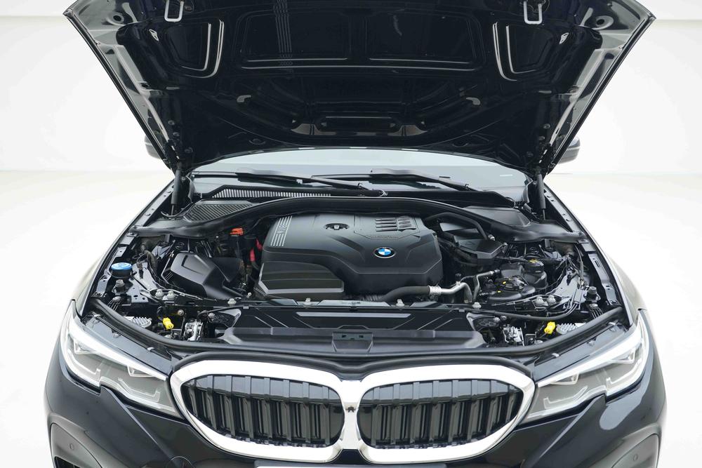 BMW BMW 3-Series