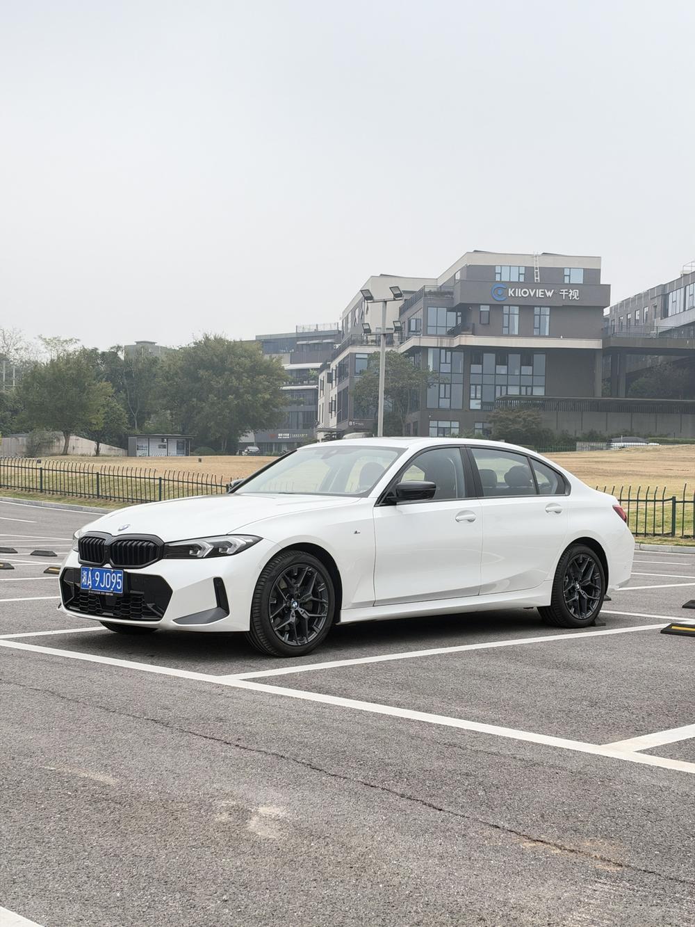 BMW BMW 3-Series