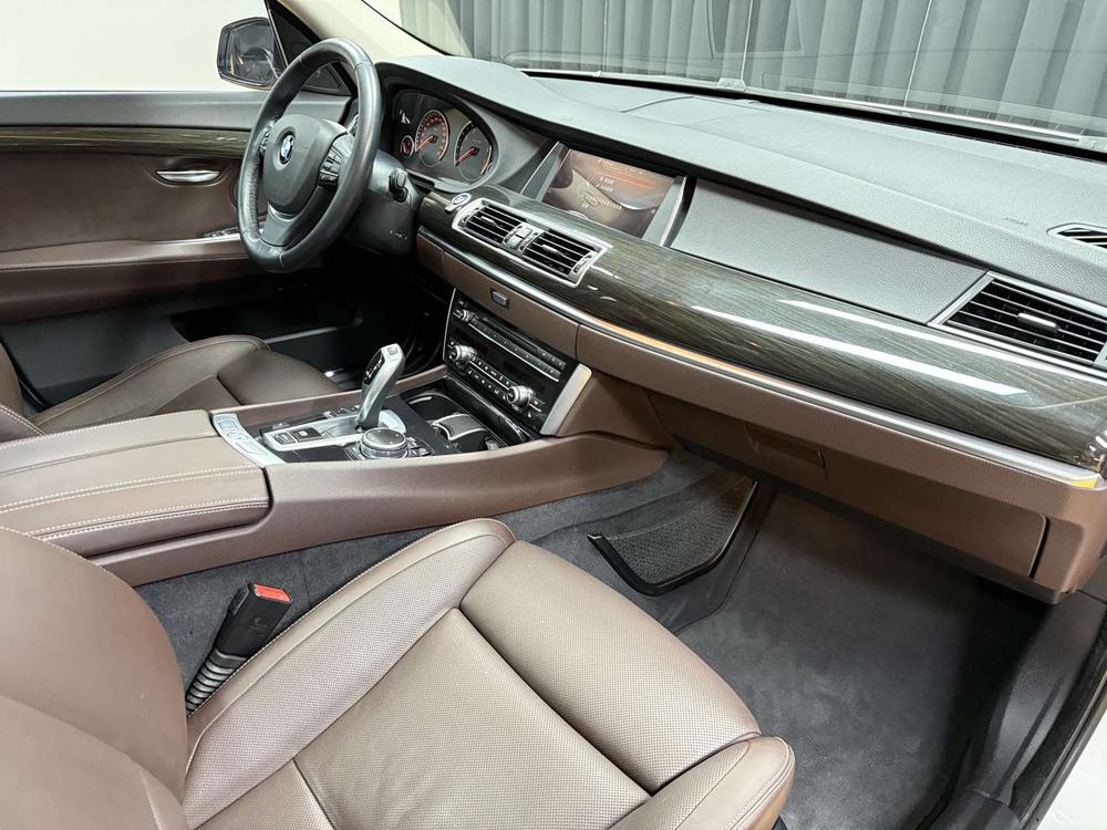 BMW BMW 5-Series GT