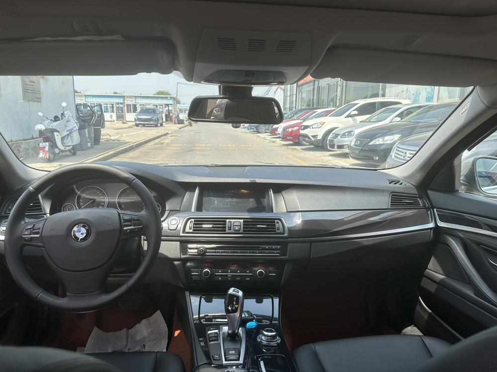 BMW BMW 5-Series (Import)