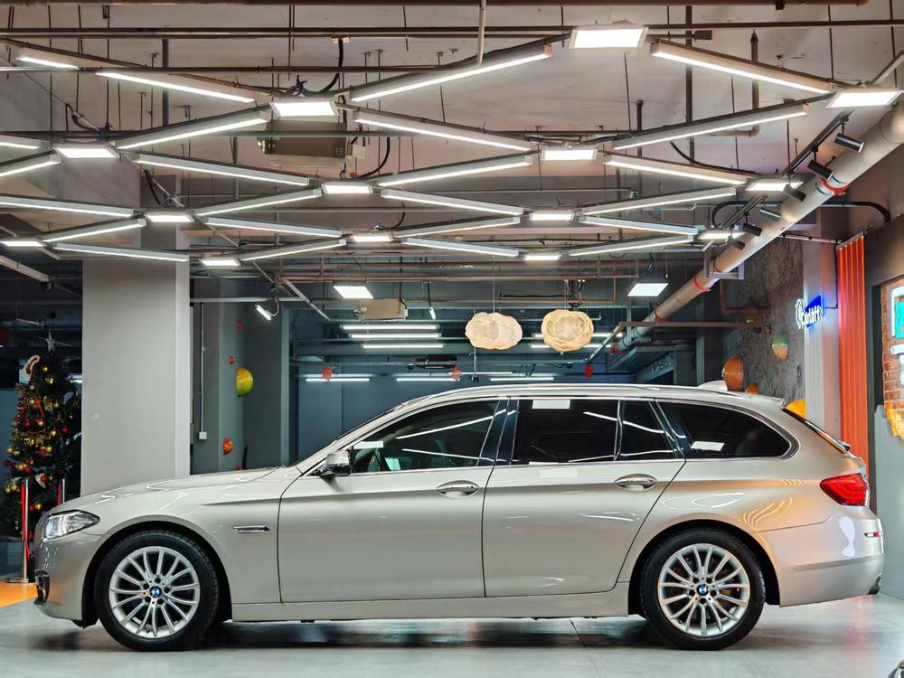 BMW BMW 5-Series (Import)