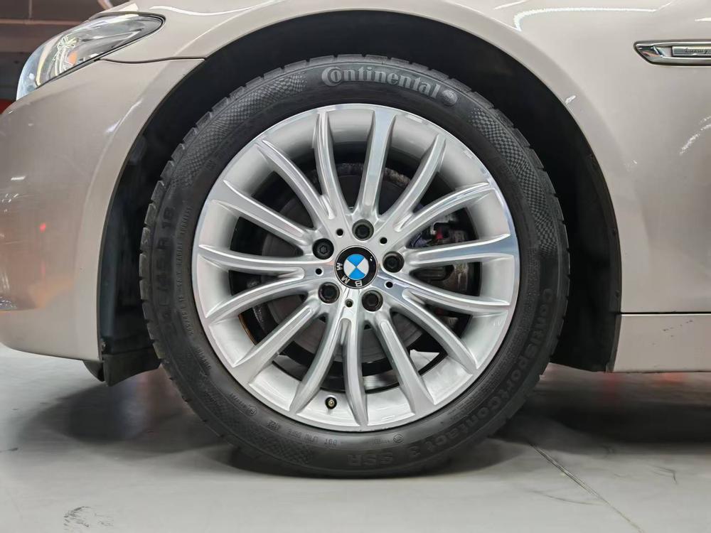 BMW BMW 5-Series (Import)