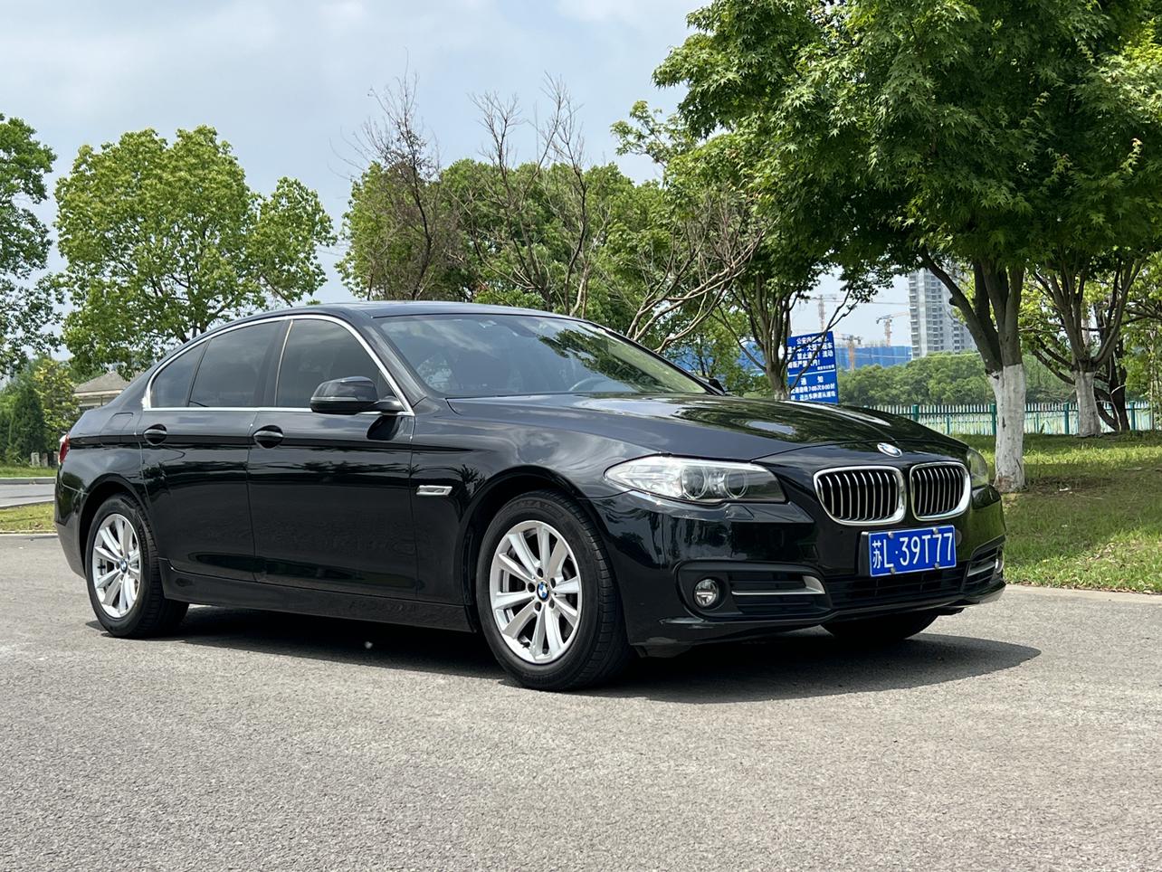 BMW BMW 5-Series (Import)