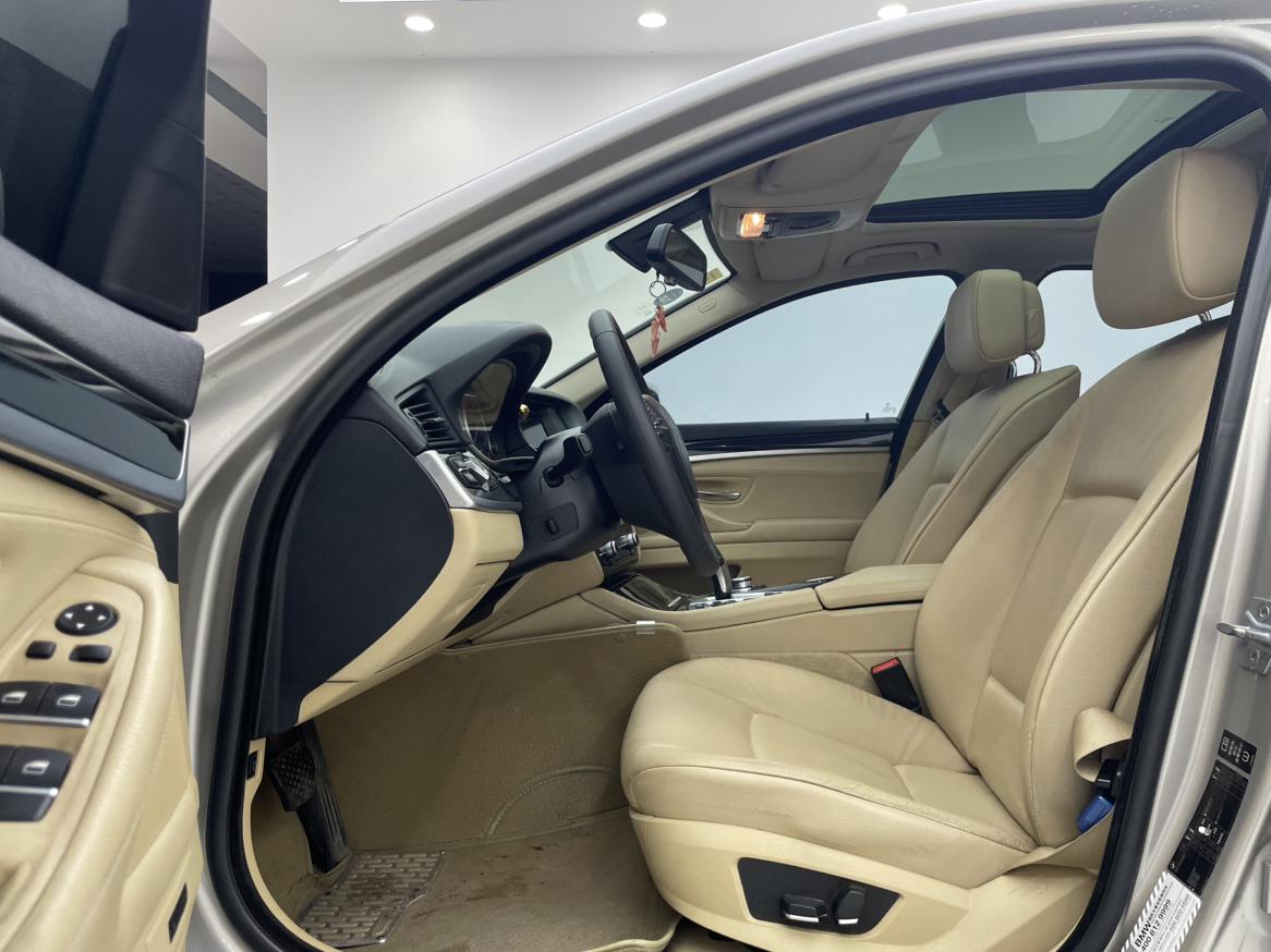 BMW BMW 5-Series (Import)