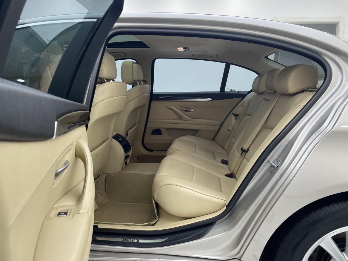BMW BMW 5-Series (Import)