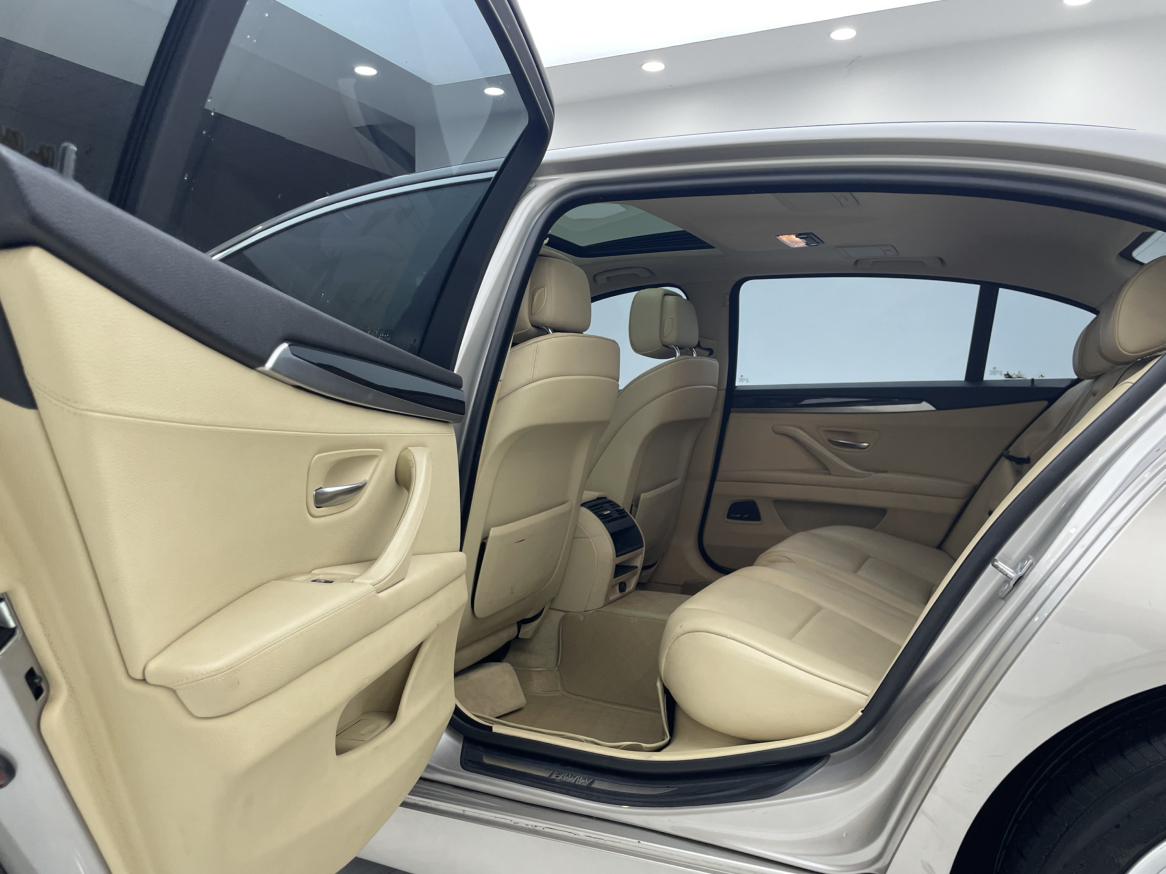 BMW BMW 5-Series (Import)