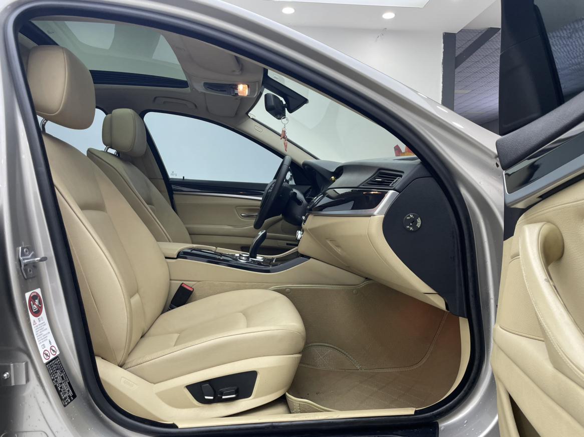 BMW BMW 5-Series (Import)