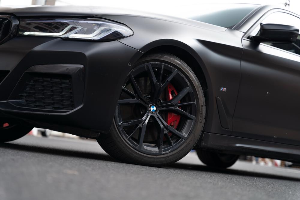 BMW BMW 5-Series (Import)