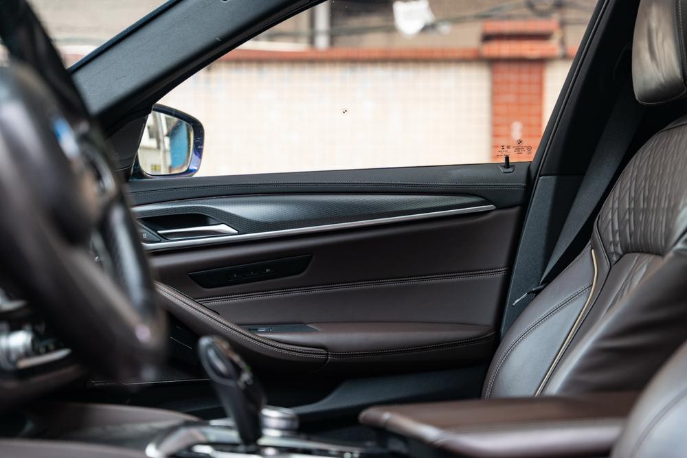 BMW BMW 5-Series (Import)