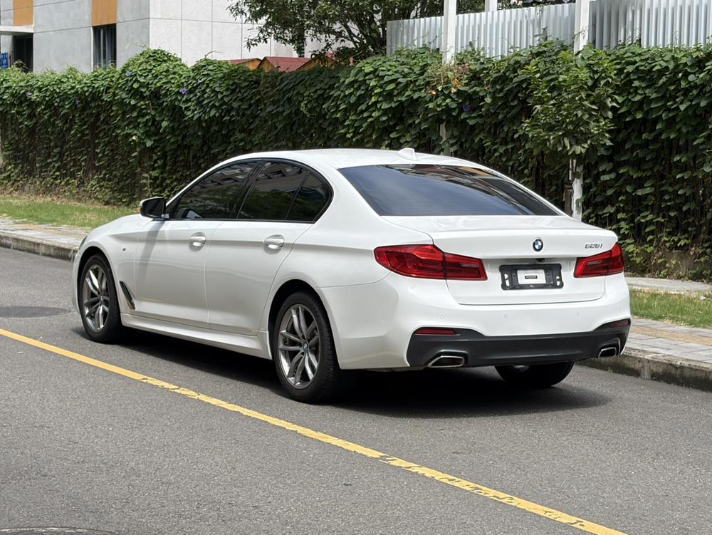 BMW BMW 5-Series (Import)