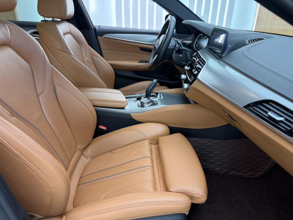 BMW BMW 5-Series (Import)
