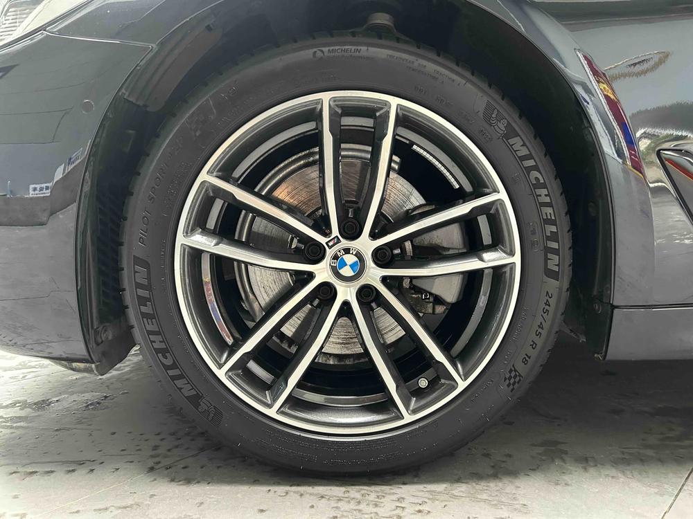 BMW BMW 5-Series (Import)