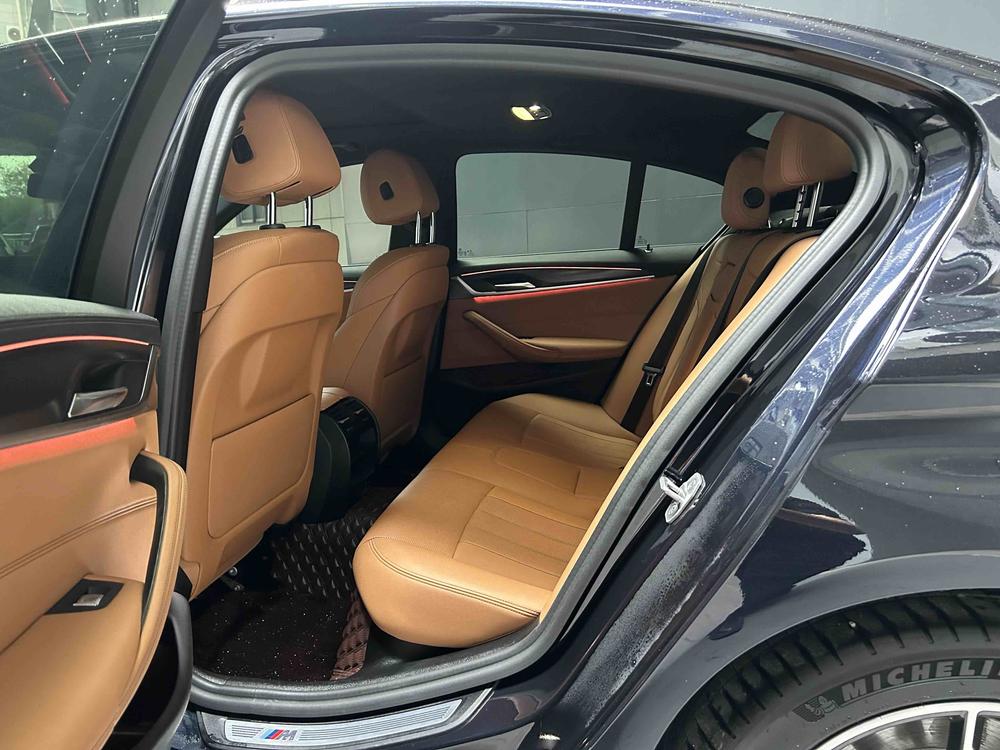 BMW BMW 5-Series (Import)